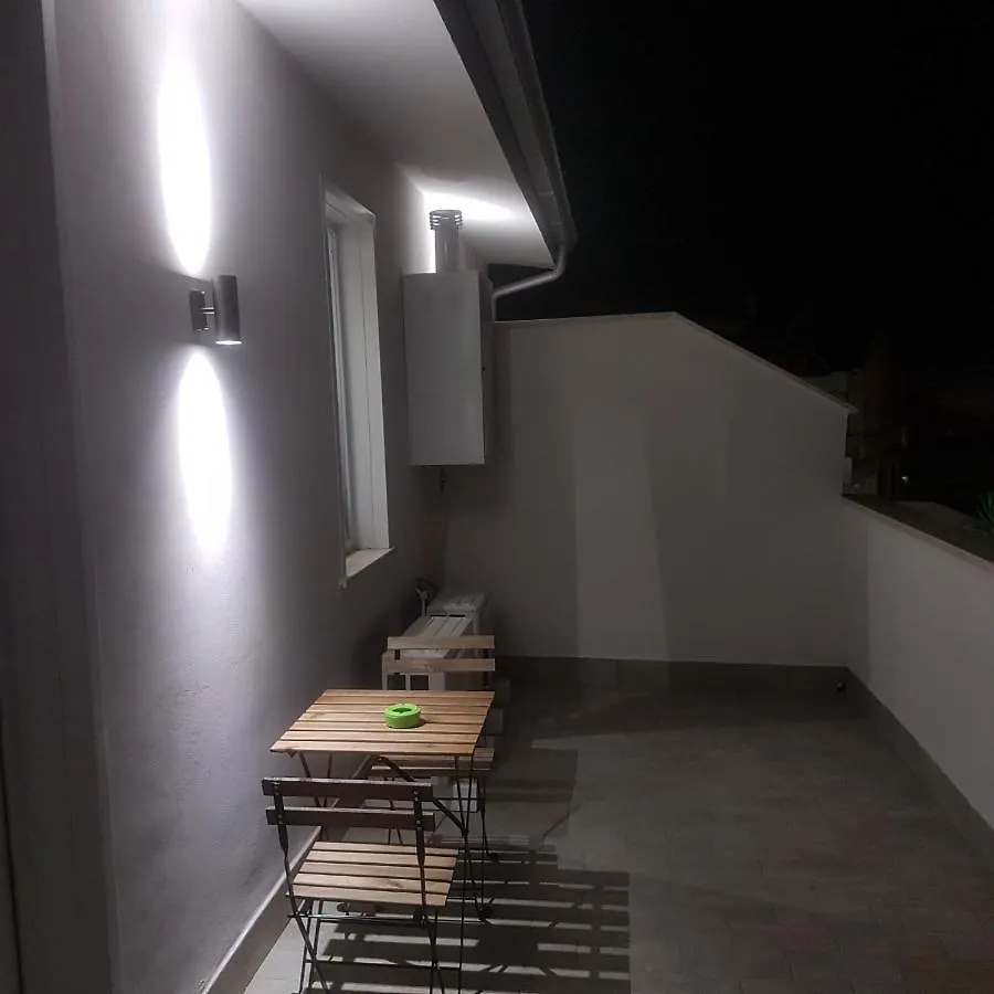 B&B Purple Italy Fiumicino Alojamento de Acomodação e Pequeno-almoço