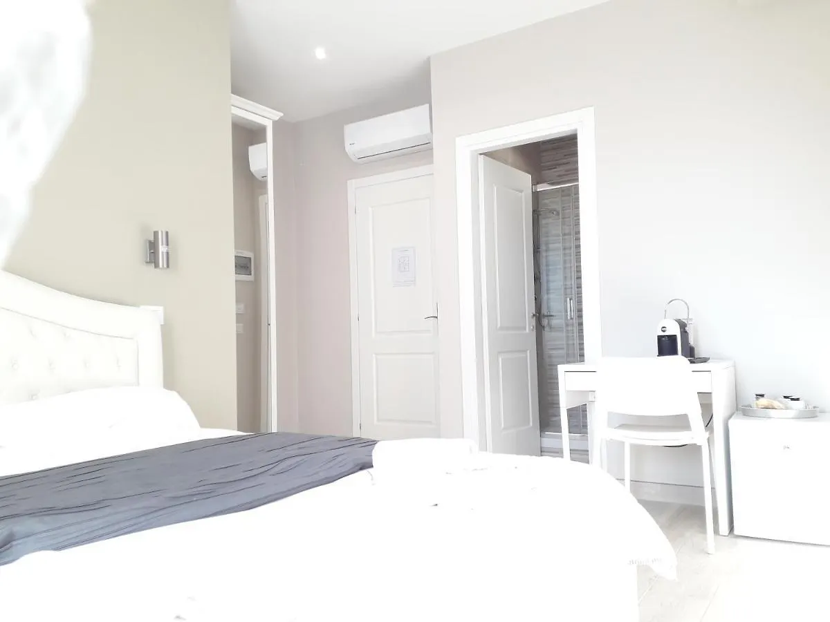 Alojamento de Acomodação e Pequeno-almoço B&B Purple Italy Fiumicino Itália
